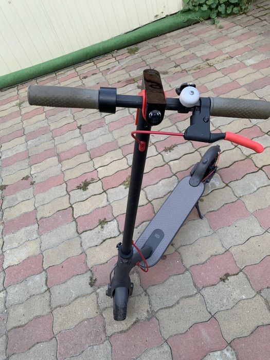 Продам електро самокат: Xiaomi m365