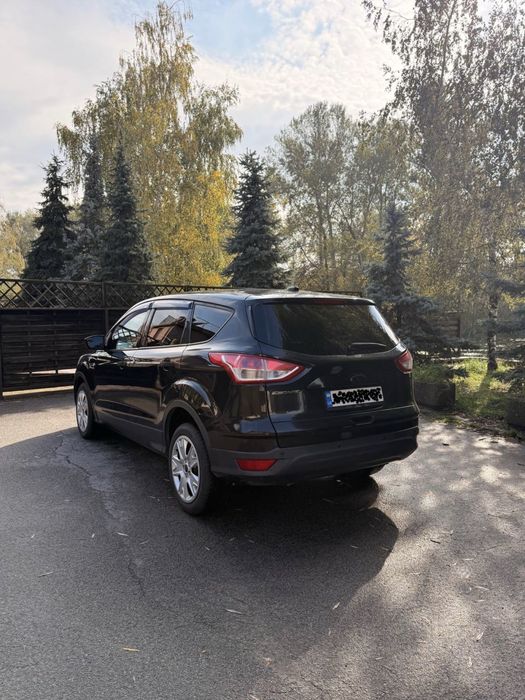 Ford Escape 2014  2.5 160000 рідного!
