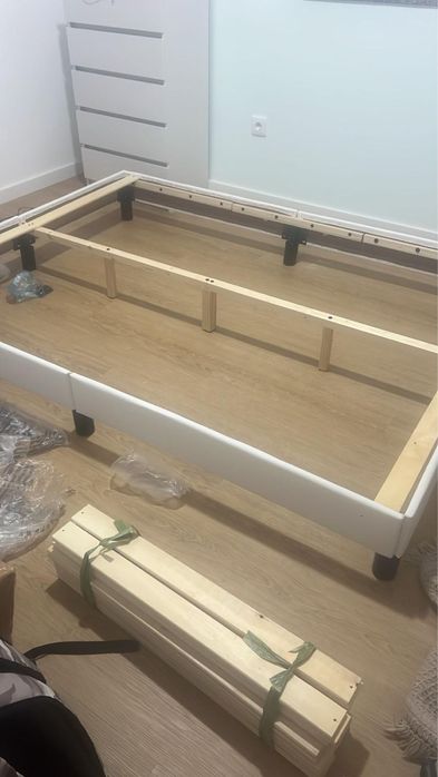 Cama casal 140x200