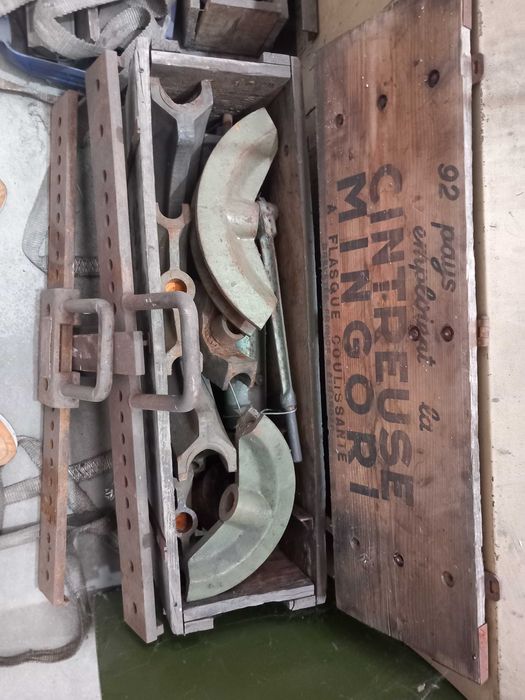 Máquina de curvar tubo manual