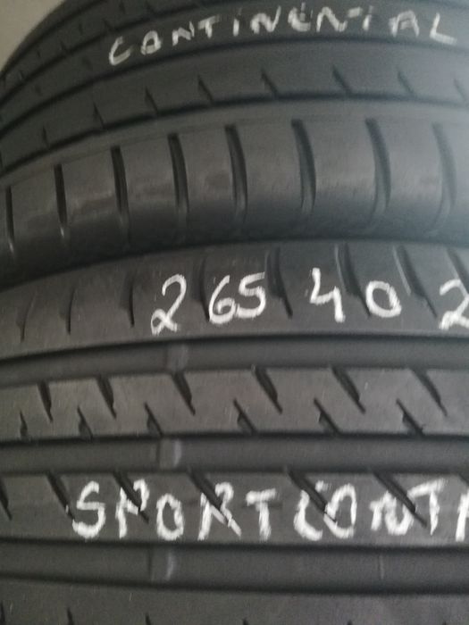 Pneus  265/40/20
