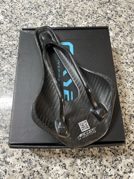 Karbonowe siodełko Ryet Aircode 3D