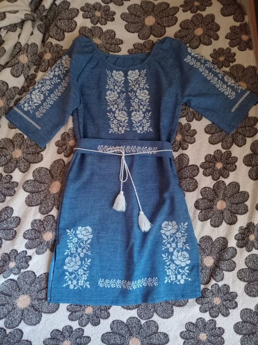 Сукня вишиванка 44 ромір