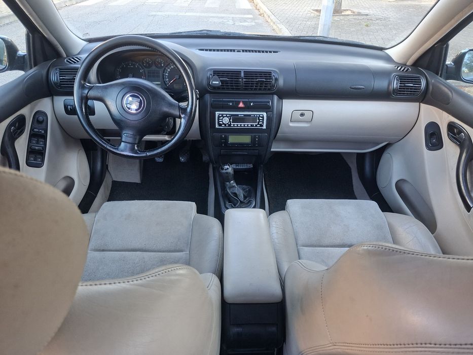 Seat Toledo 2.3 V5 122.000km
