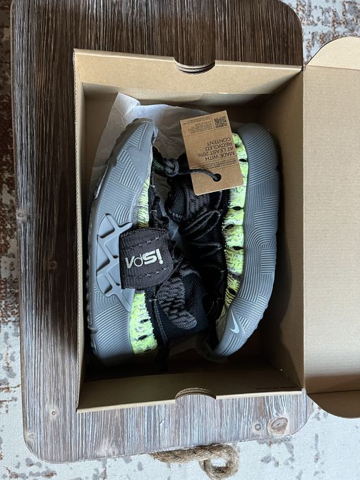 NIKE ISPA Sense Flyknit