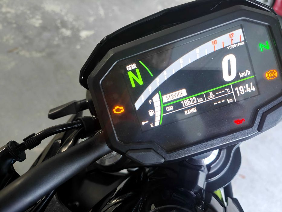 Mota Kawasaki z650