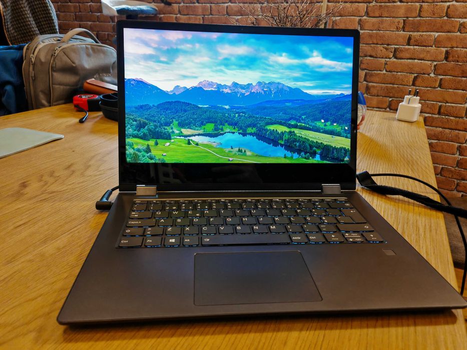 Lenovo Yoga 530-14ARR | 16GB RAM | Ryzen 5 | 2 em 1 convertivel