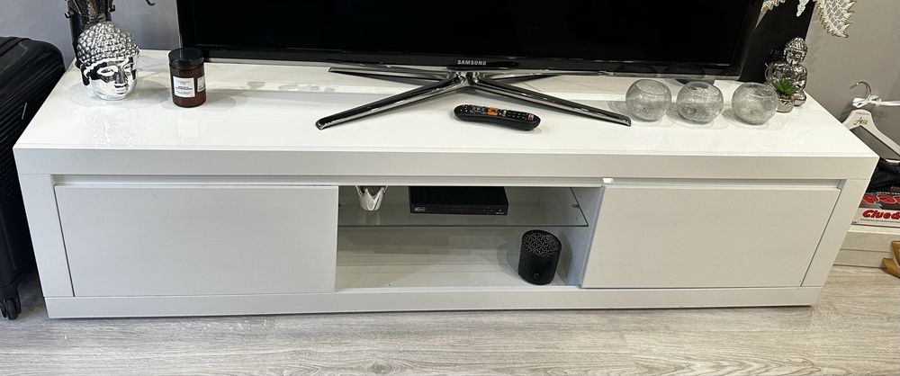 Sprzedam komode i szafke RTV