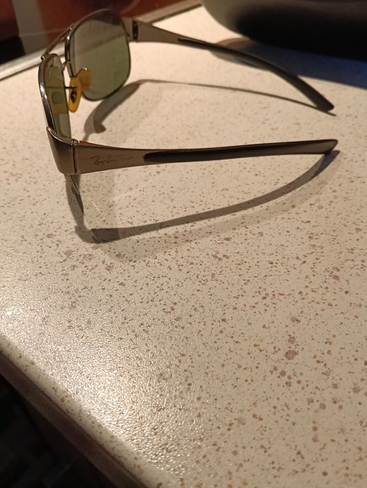 Só hoje por este valor Óculos de sol originais