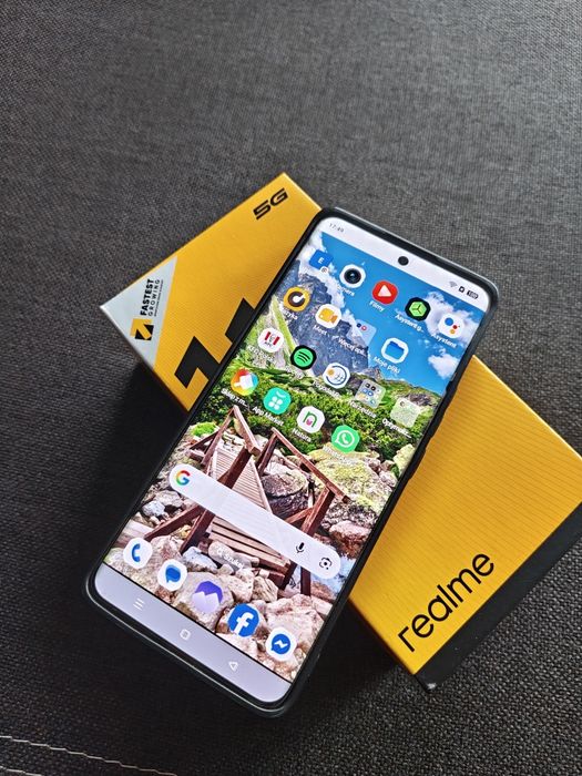 Telefon realne 11 pro+