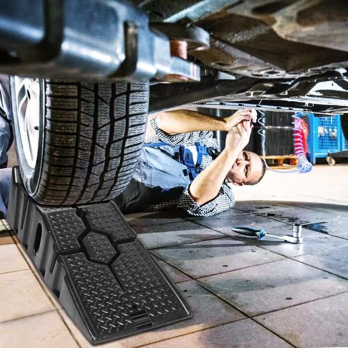 Rampa automóvel pouco uso