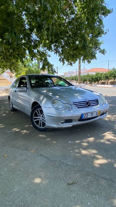 Vendo c220 sport coupe  full extras
