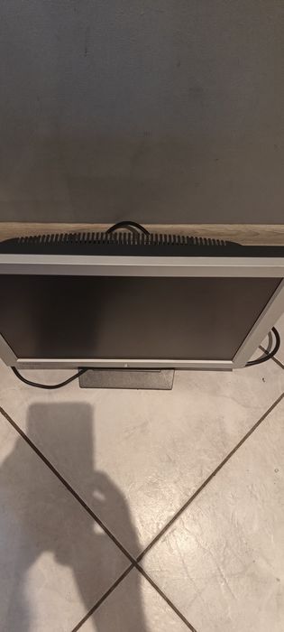 Monitor komputerowy
