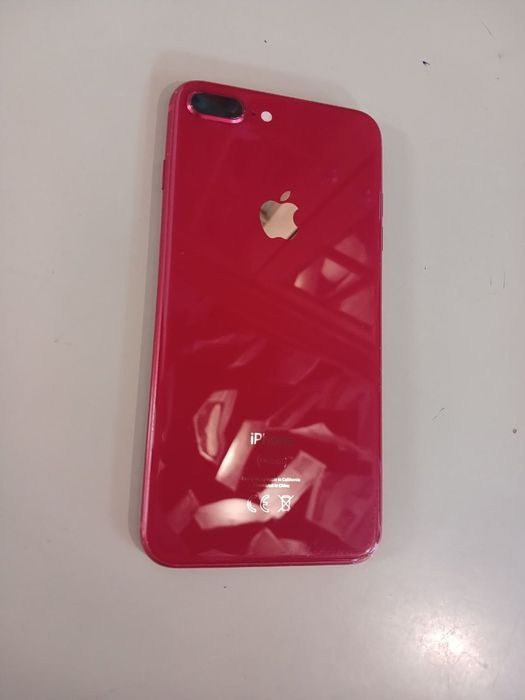 Продам iPhone 8 Plus 64GB (PRODUCT RED)