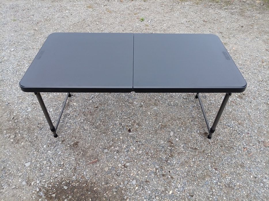 Stół składany AmazonBasics tworzywo sztuczne prostokątny 121,4 x 60,7 x 86,1 cm