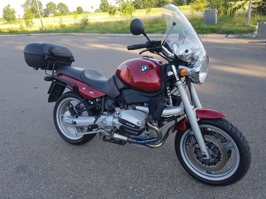 BMW