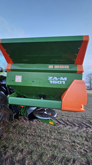 Rozsiewacz Amazone ZA M 1501