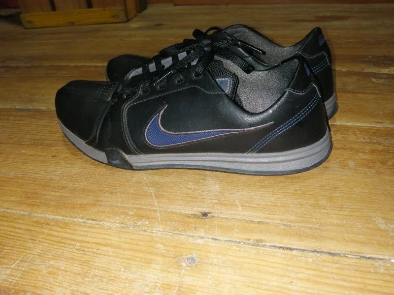 Sapatos Nike mulher pretos tamanho 40