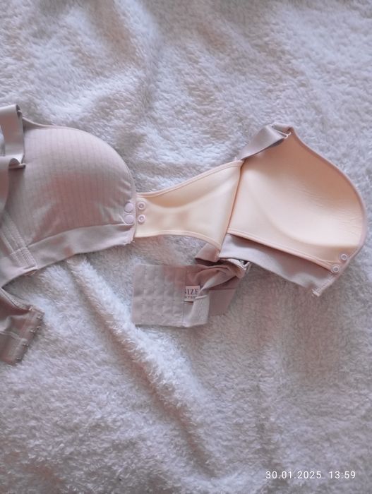 Бюстгальтер чашка В для годування.