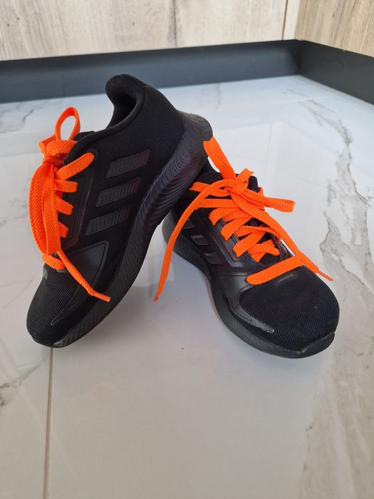 Buty unisex dziecięce marki adidas 31 nowe!