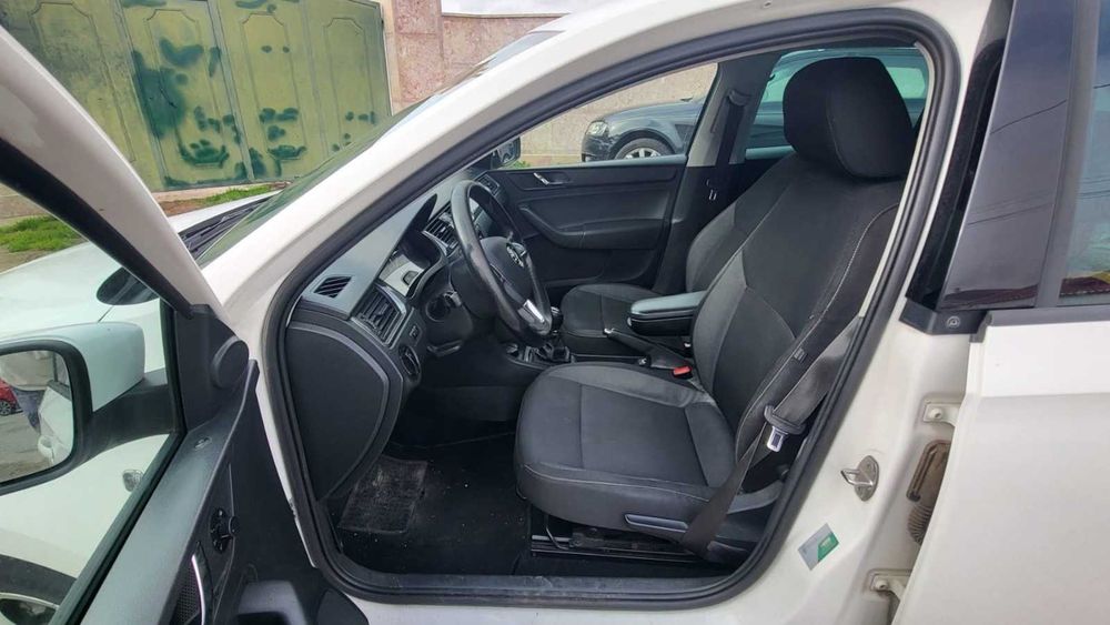 Skoda Rapid Spaceback 1.6TDI de 2014