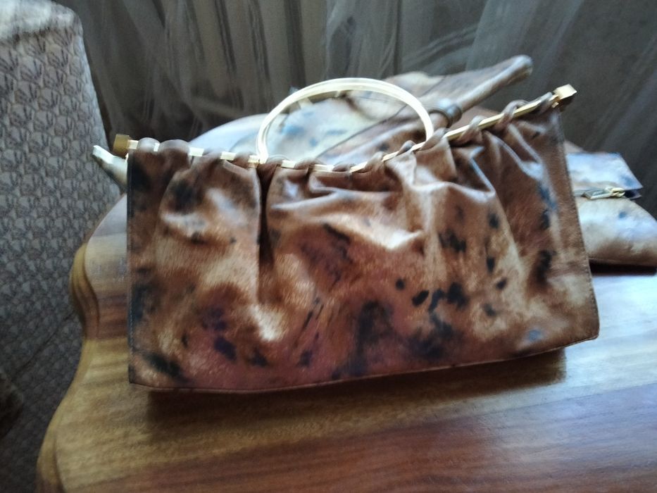 Продаю сапожки та сумку в комплекті.