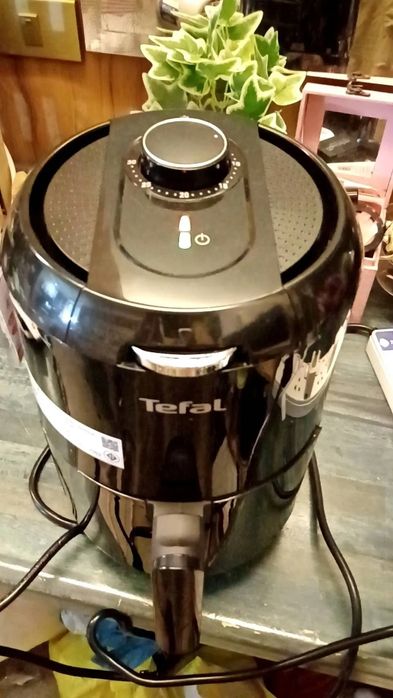 Tefal Air fryer 1.6L