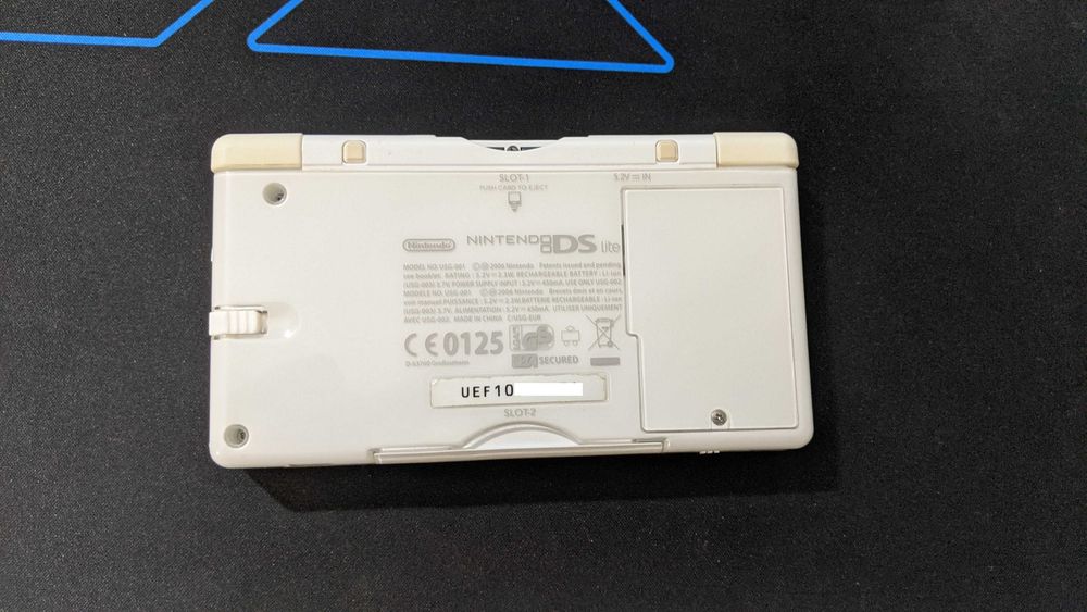 Nintendo DS Lite