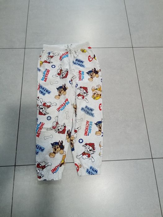 Paka ubrań chłopięcych różnych