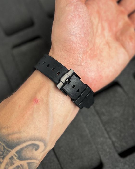 Casio G-Shock Carbon MOD GA2100-1A