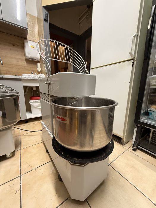 Maszyna do ciasta 30 l