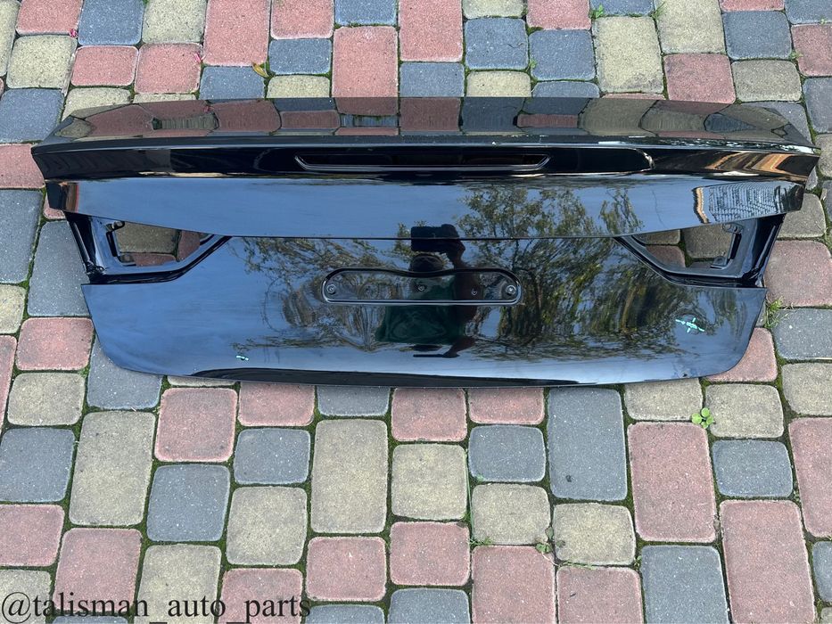 Audi A3 8V5 8V Cabrio кришка дверка багажника в наявності 8V5827337