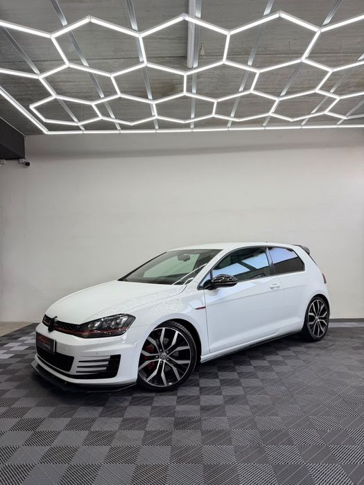 VOLKSWAGEN GOLF 7 GTI DSG