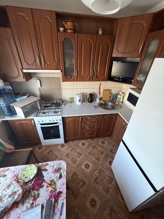 Здам 2 кім по Ватутіна