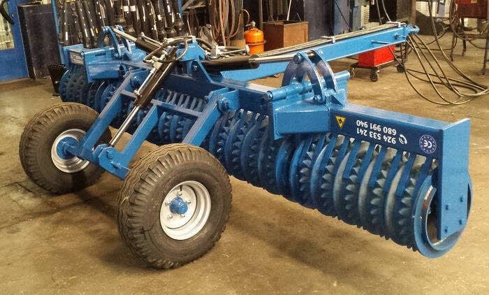 Rolo Dentado Compactador 450mm de Sementeira Novo– 4Metros