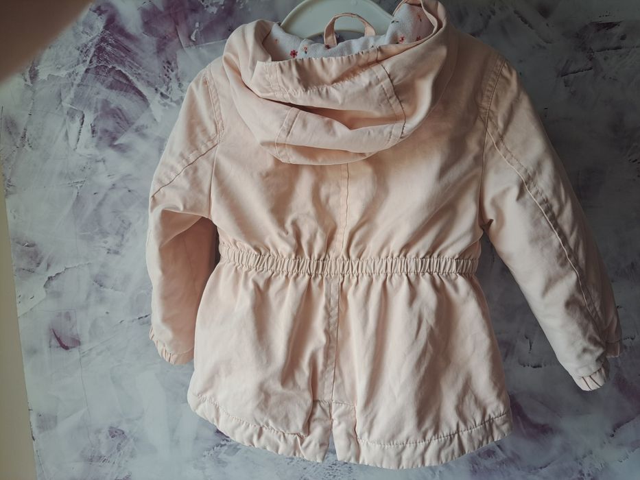 Jesienna kurteczka C&A 86 podwójny zamek