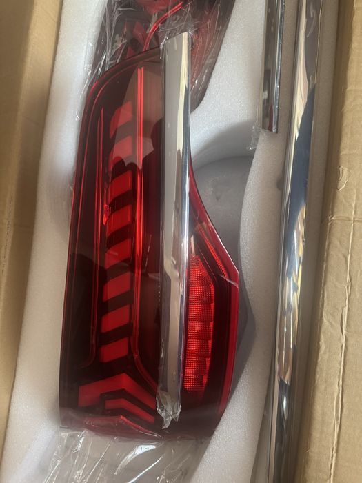 Задні фонарі стопи Audi Q 7 4 L