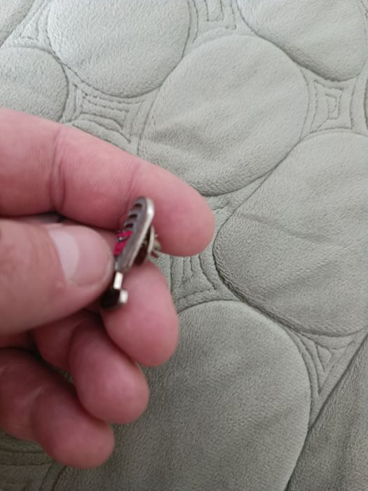 Брошка "МИКРОФОН" (эмаль)