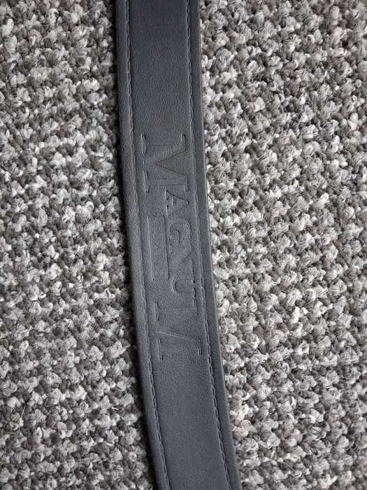 Skorzany pasek Magnum bez klamry, 128cm