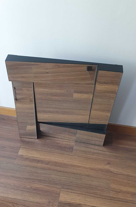 Espelho quadrado de parede