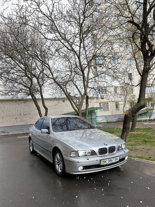 Продам BMW E39 520D m47 2000року