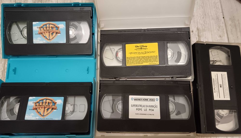 conjunto VHS são 13 por o preço publicado