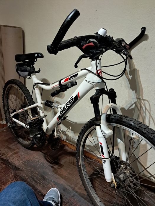 Bicicleta BTT com 15 anos