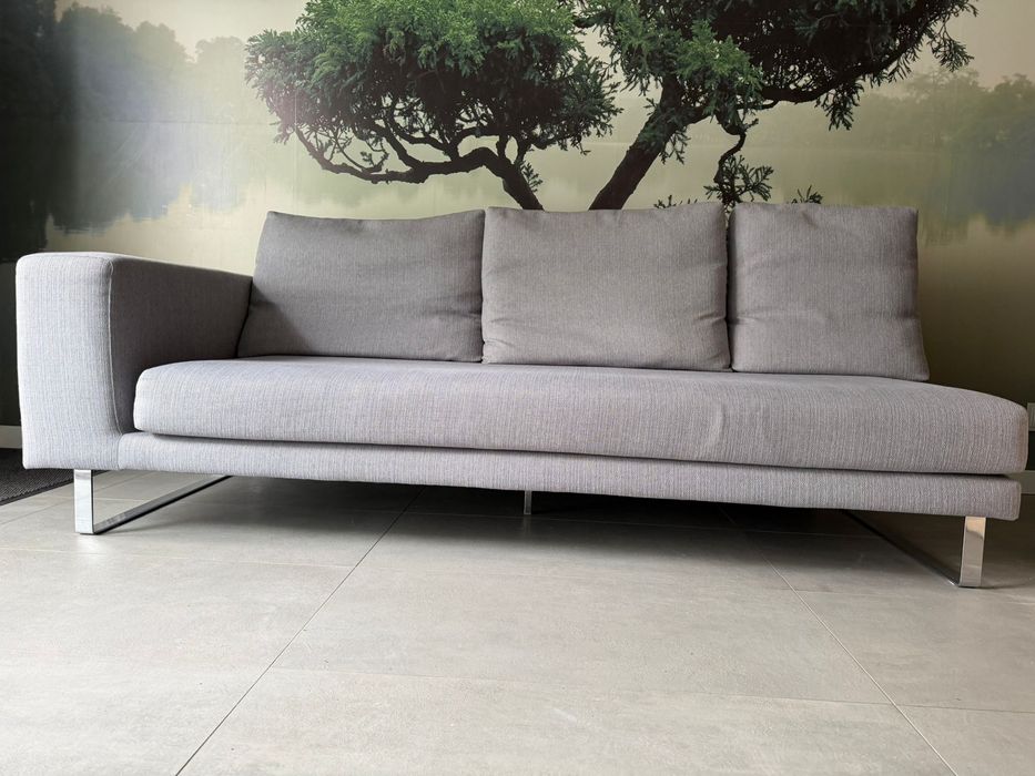 Piękna sofa 3-osobowa szara, nowoczesna, bardzo wygodna, stan dobry