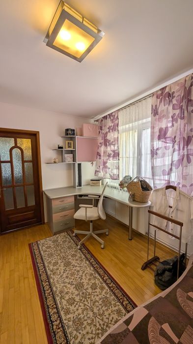 ТЕРМІНОВО! Продам будинок 5 хв. до центру міста Івано-франківська