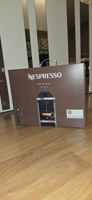Máquina Café Nespresso - PIXIE