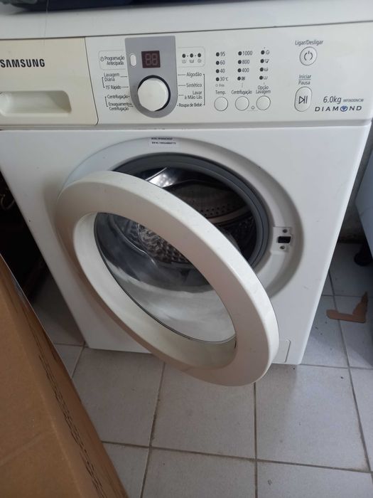 Maquina de lavar roupa