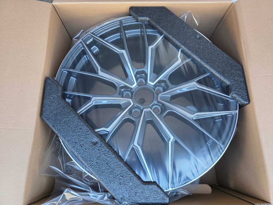 [N3] 4x 19 Cali 5x108 NOWE Felgi aluminiowe FORD KUGA S-max Galaxy Focus RS OKAZJA!