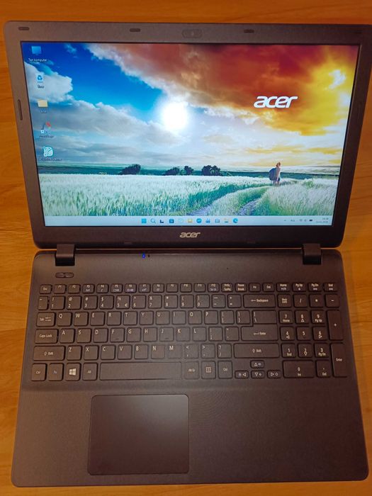 Laptop Acer Win11/ssd-240gb/ram-8gb/gpu-Intel/cpu Intel 4x/bateria 70%
