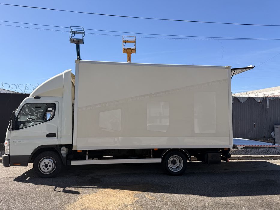 FUSO CANTER 3500kg 3.0 130cv 12/2010 Excelente Estado c/Bascula ###OPORTUNIDADE###
